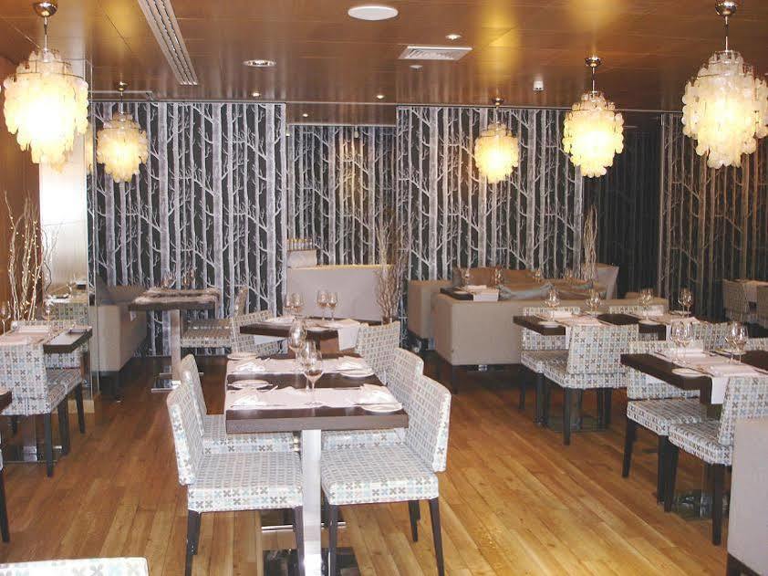 Beales Hotel Hatfield  Restaurante foto